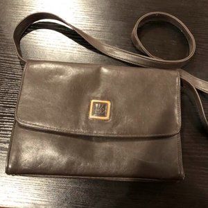 Brown Kathy Ireland purse